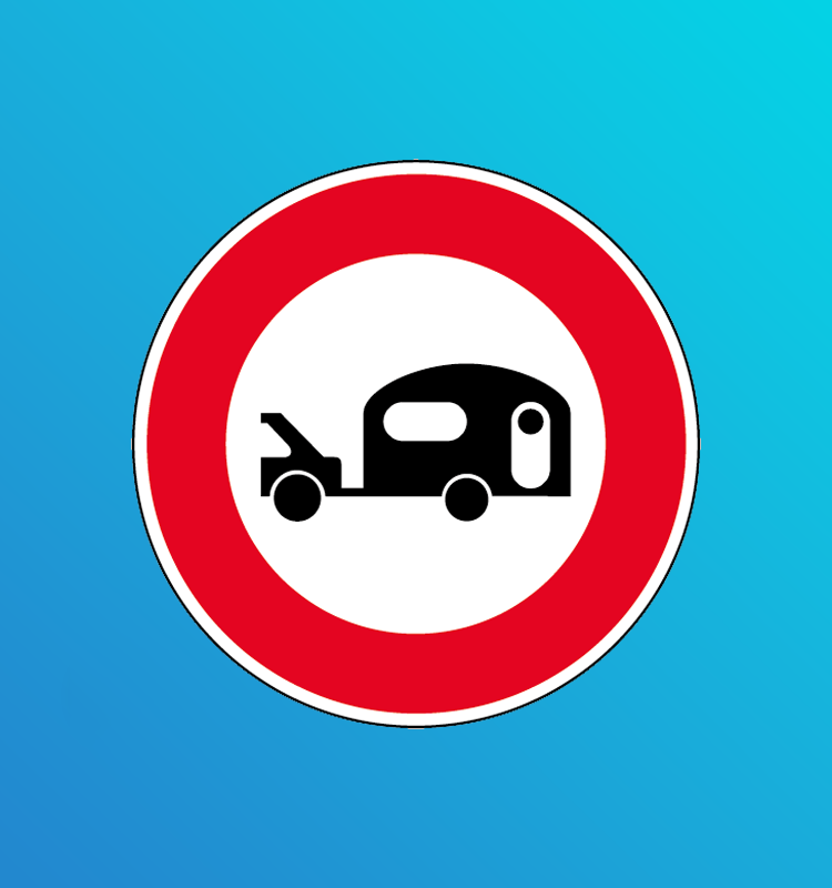 Accès interdit aux véhicules tractant une caravane ou une remorque de plus de 250 kg, tel que le poids total roulant autorisé, véhicule et caravane ou remorque, ne dépasse pas 3,5 t - B9i